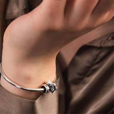 Snowdrop of January Bangle