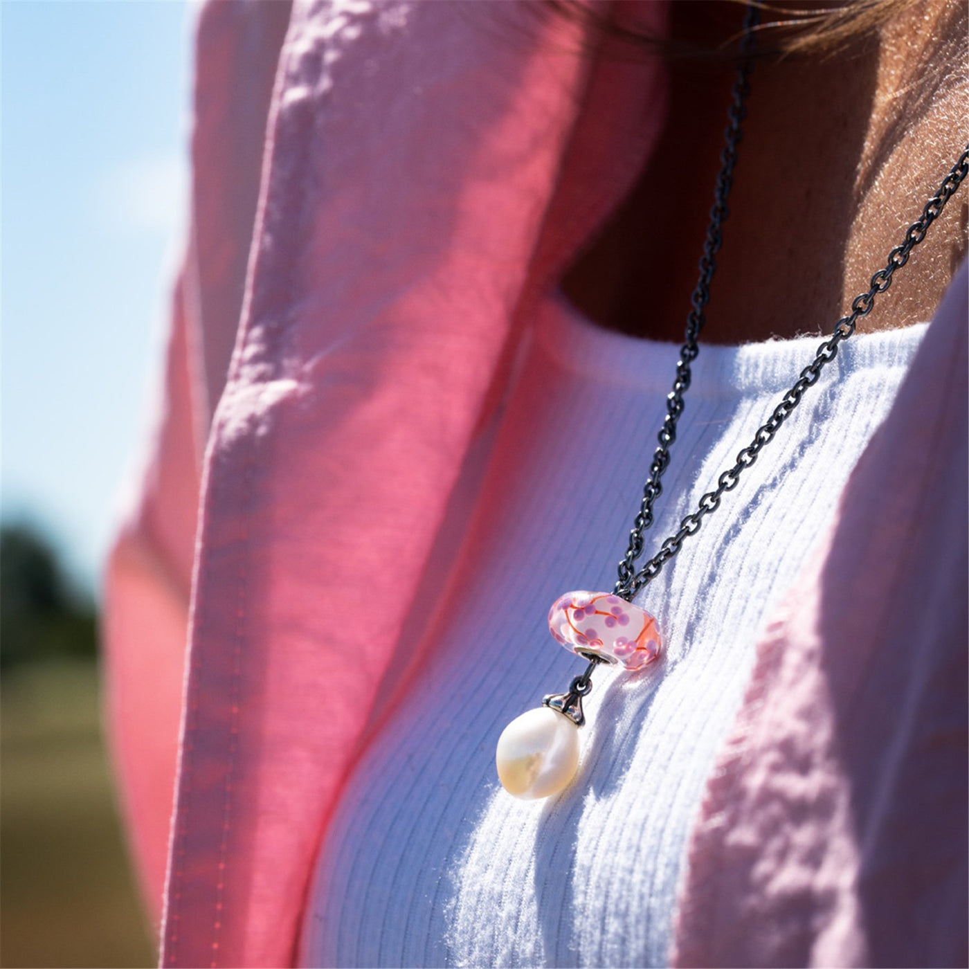 Peach Blossom Bead